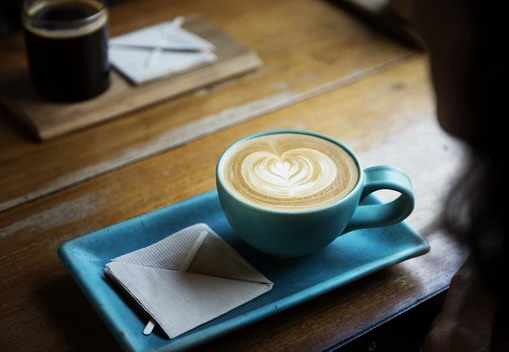 爱上海后花园：Shanghai's retro dance party activities